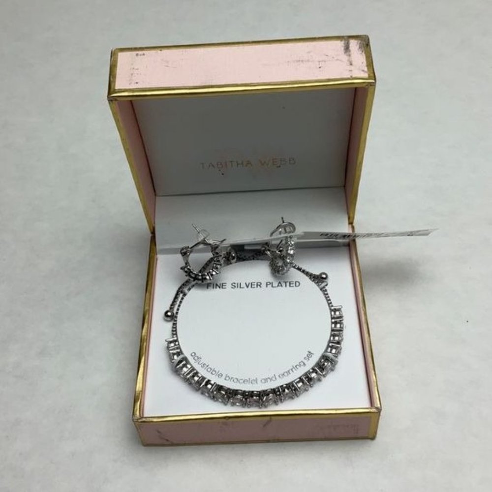 Tabitha Webb Bracelet &‎ Earring Set - Picture 6 of 6